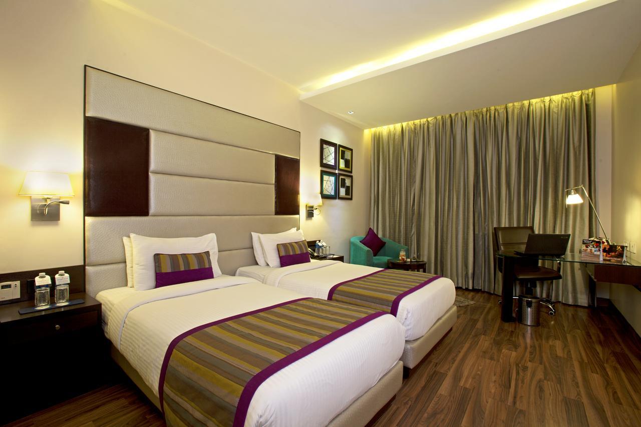 Golden Tulip Chandigarh, Panchkula Εξωτερικό φωτογραφία